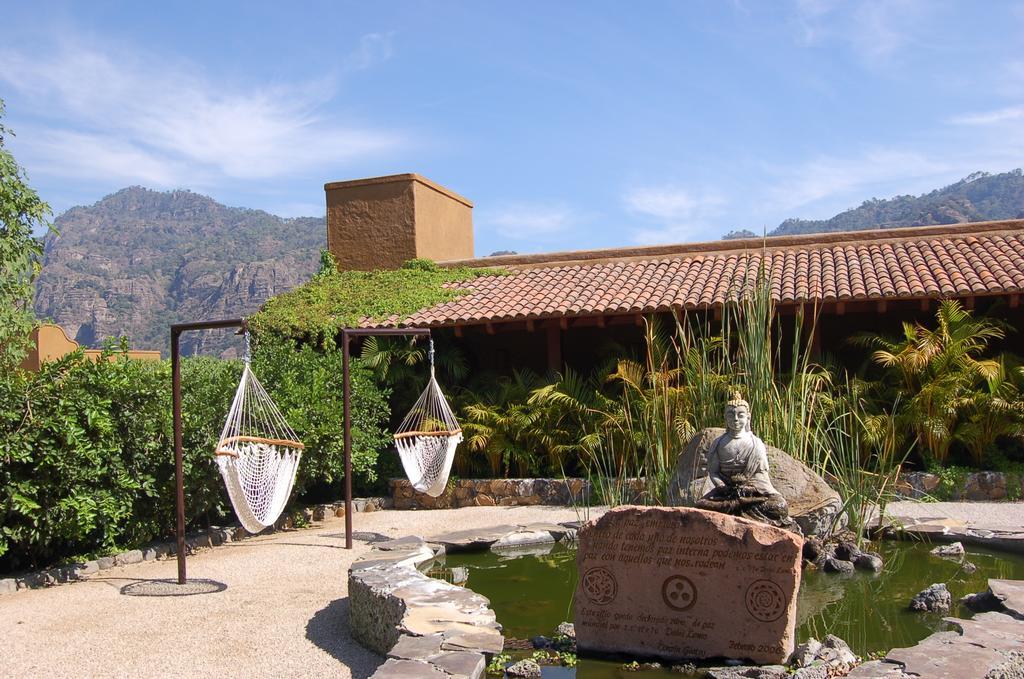 Hostal De La Luz - Spa Holistic Resort Tepoztlan Bagian luar foto